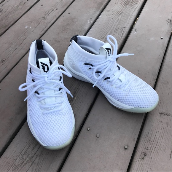 dame 4 core white
